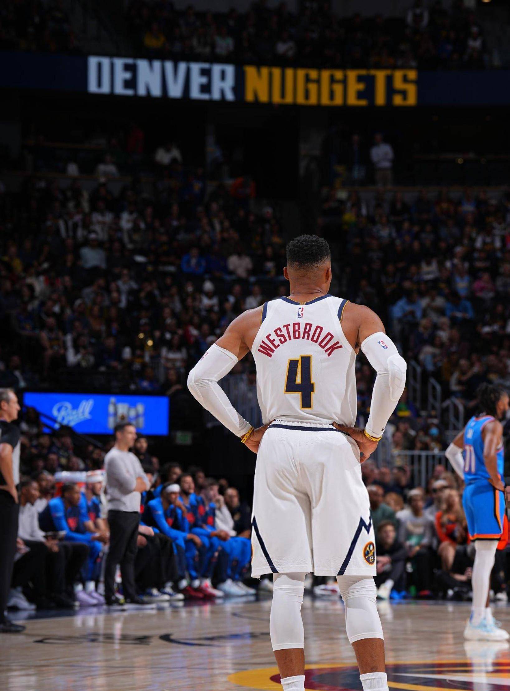 蒙托利沃：我不认为米兰能争冠，他们会和尤文、罗马争第四（蒙托利沃：米兰难争冠，将与尤文、罗马争第四）