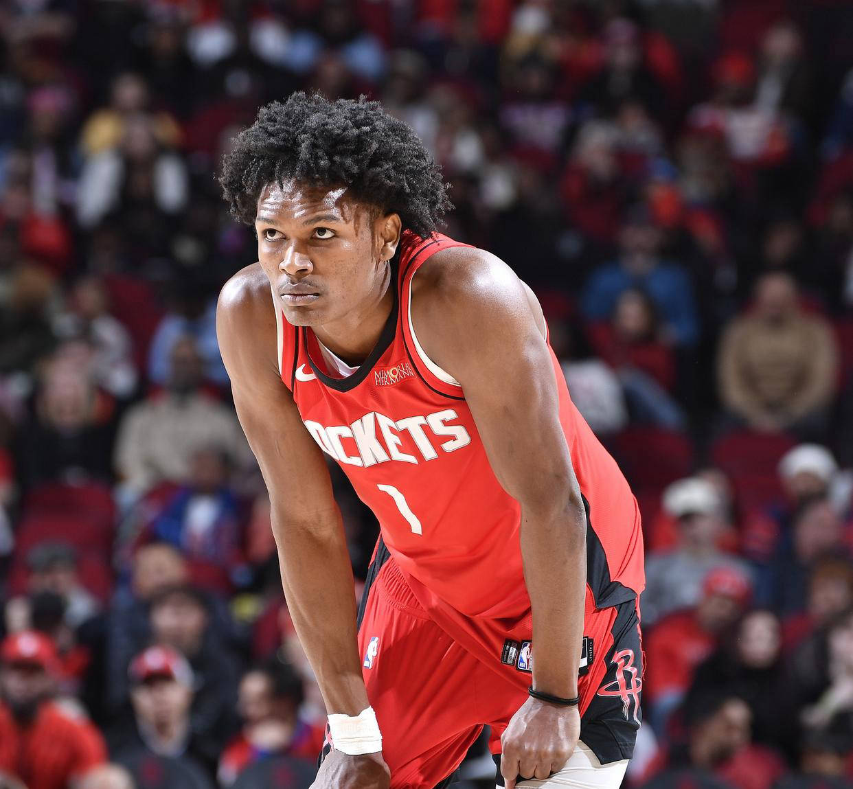 罗马vs那不勒斯：洛伦佐-佩莱格里尼、克里斯坦特首发，麦克托米奈、霍伊伦出战（罗马战那不勒斯：洛伦佐-佩莱格里尼、克里斯坦特先发，麦克托米奈与霍伊伦出战）