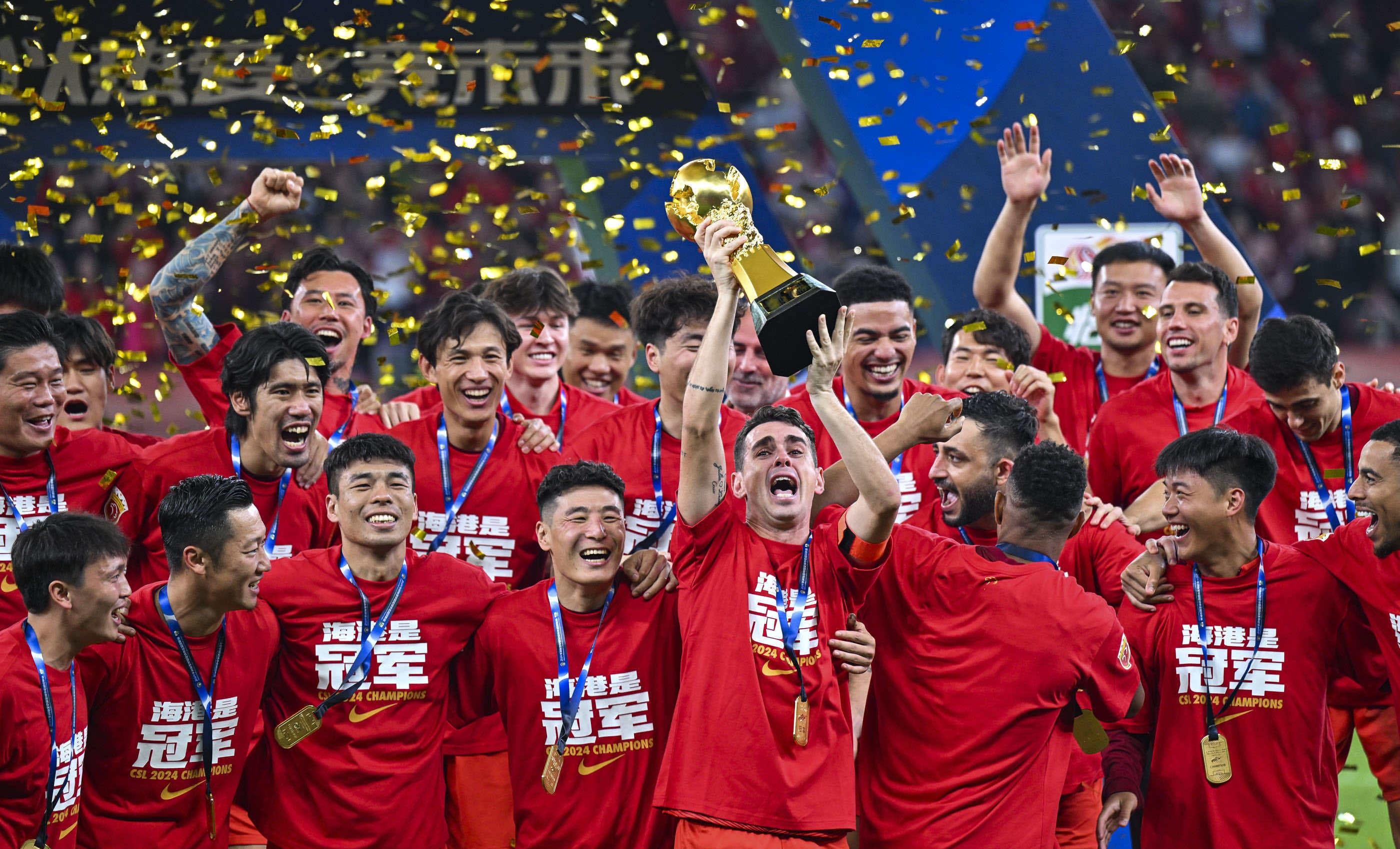 球队在对方主场打出统治级表现（球队客场上演统治级发挥）